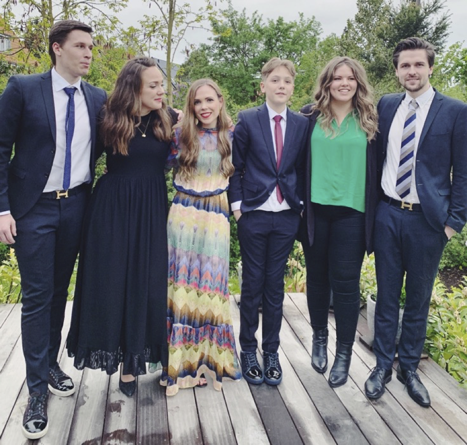 Caroline Abel ISS Caroline Abel ISS